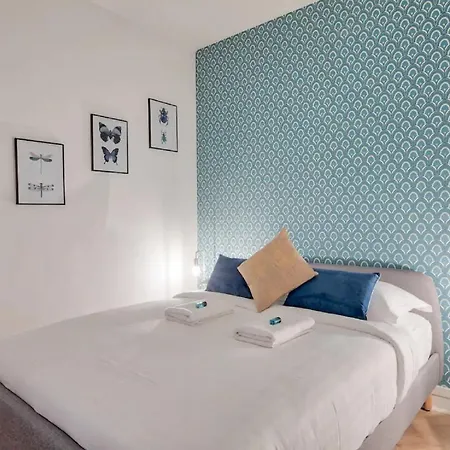 Apartment Modern Mirosmenil V *
